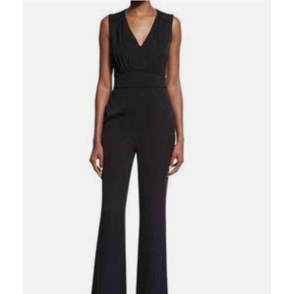 Diane von Furstenberg Viona Black Silk Blend V Neck Sleeveless Jumpsuit sz‎ 4 - Picture 1 of 8